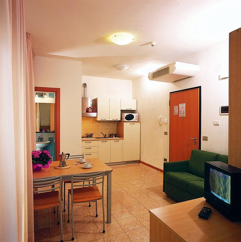 Residence Ca D'Oro Lido di Jesolo Exterior photo