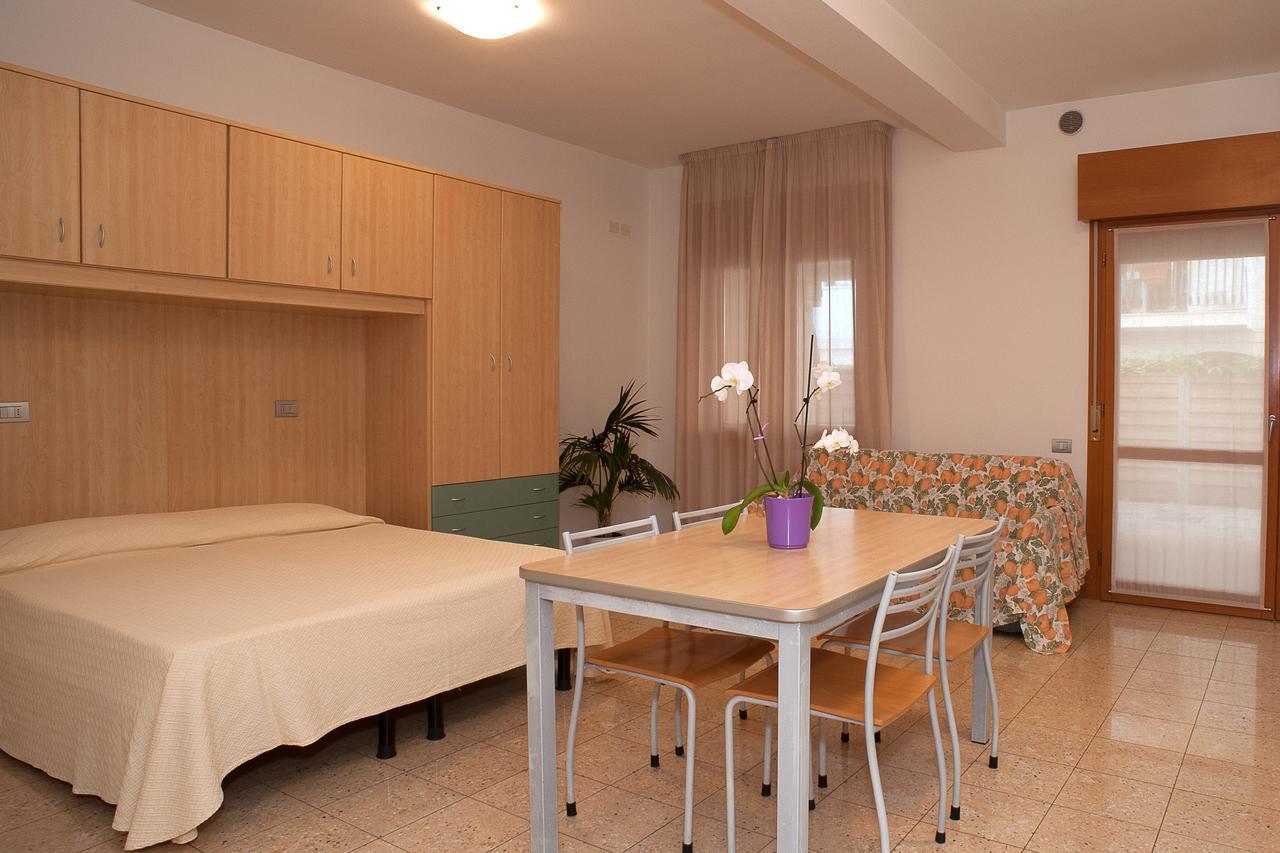 Residence Ca D'Oro Lido di Jesolo Exterior photo